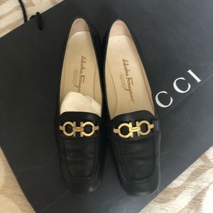Salvatore Ferragamo women’s shoe size 6B